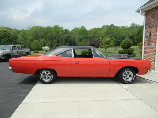 1969 Plymouth Road Runner 440 SIXPACK