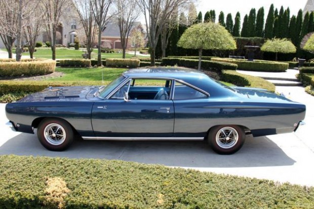 1968 Plymouth Road Runner 328 72733