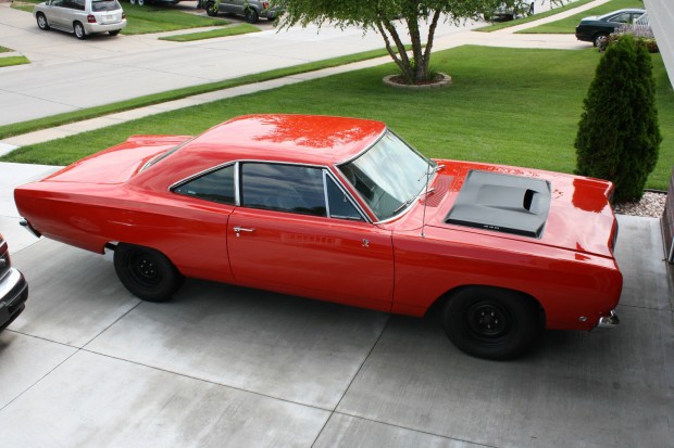 1968 Plymouth Roadrunner with Updated 4405