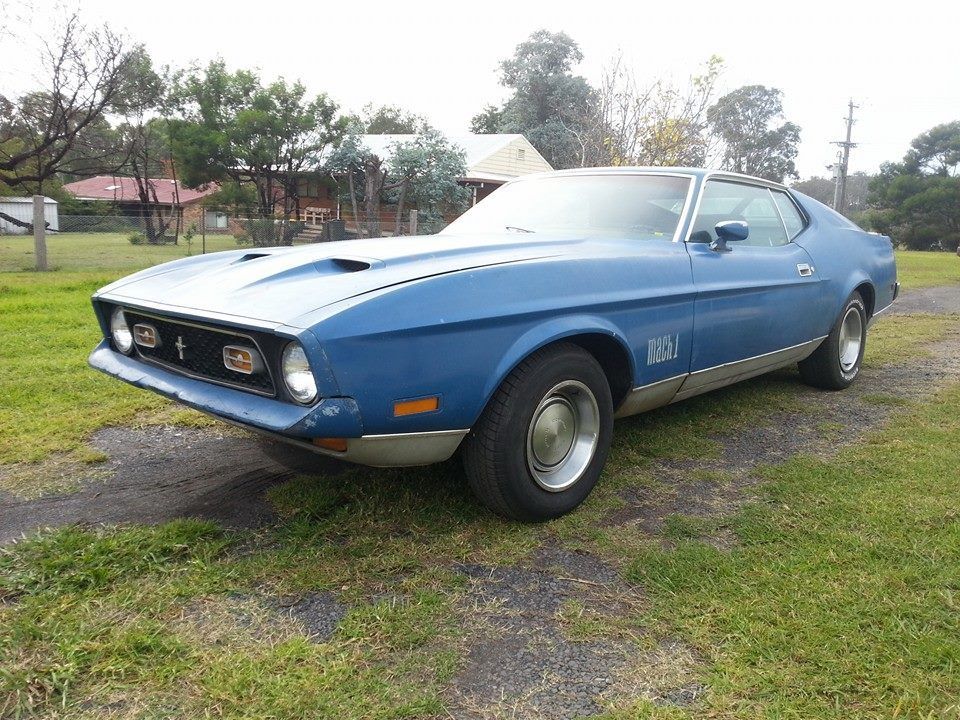 Ford Mustang Mach 12