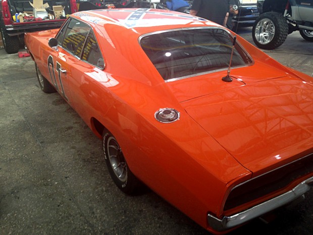 1969-Dodge-Charger-General-Lee-Movie-car-17345345