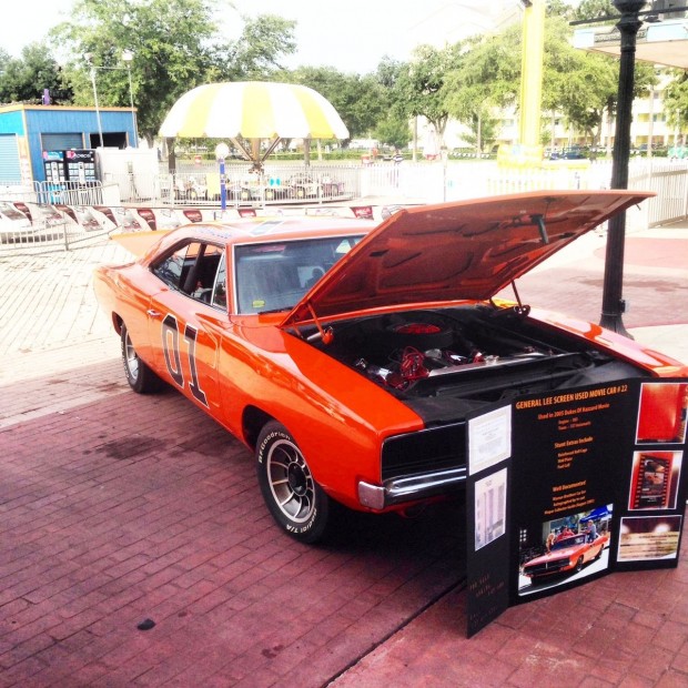 1969-Dodge-Charger-General-Lee-Movie-car-17435345