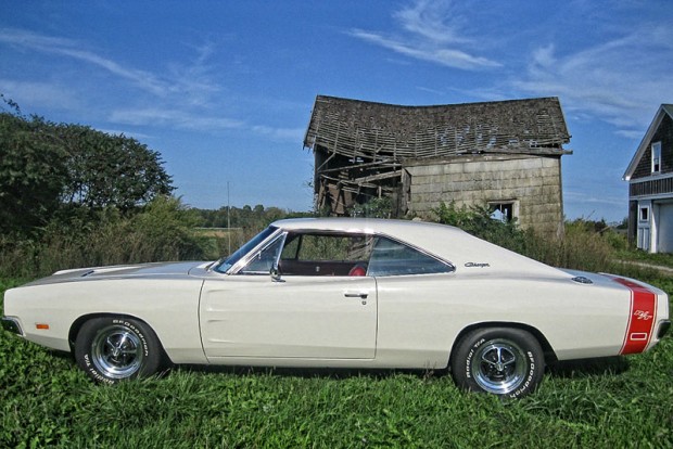 1969DodgeCharger-12