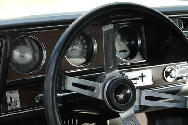 1972 Oldsmobile Cutlass-13