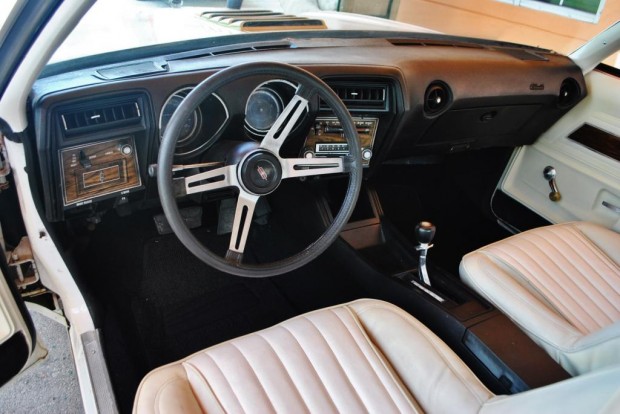 1973OldsmobileHurst-14