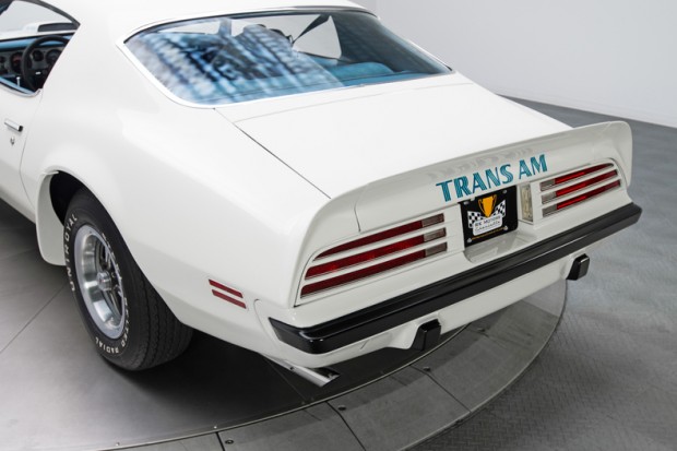 1974-Pontiac-Firebird-14