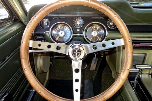 1968-Ford-Mustang-GT-Fastback-2+2-Bullitt-141