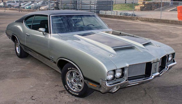 1972-Oldsmobile-Cutlass-442-W-30-sdfgh1242