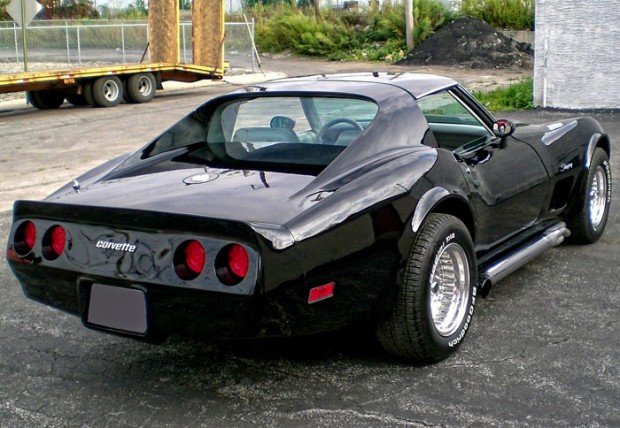 1976CorvetteStingray-dfgrjg14