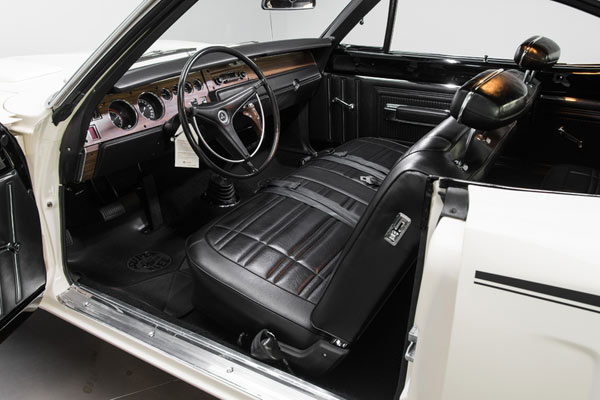 1970-Dodge-Coronet-Super-Bee-gjgkjg14