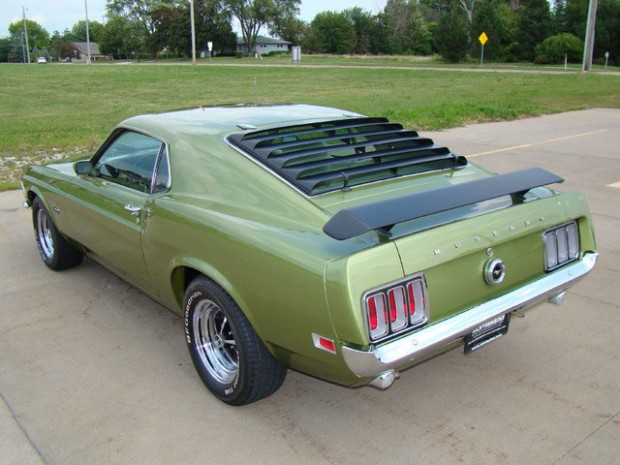 1970-Ford-Mustang-428-Super-Cobra-Jet-fgkjdfgh13