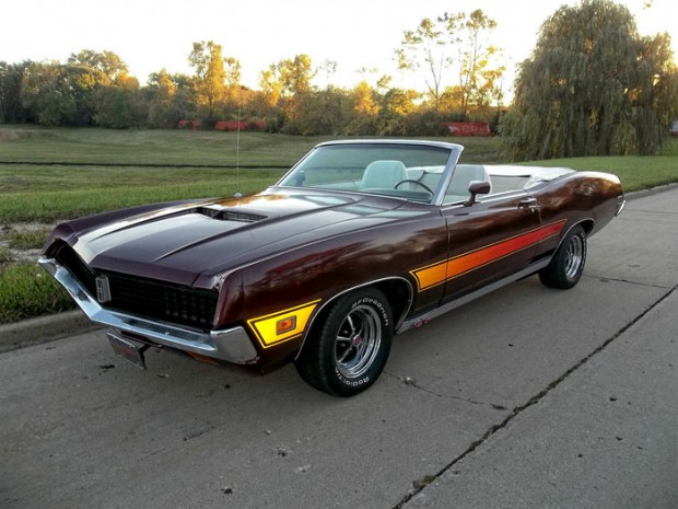 1971-Ford-Torino-Grand-Touring-4-Speed-Convertible-ergfkuyg124