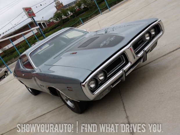 1971 Dodge Charger R/T 440 SIX PACK