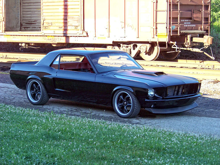 1968-Ford-Mustang-Custom-11