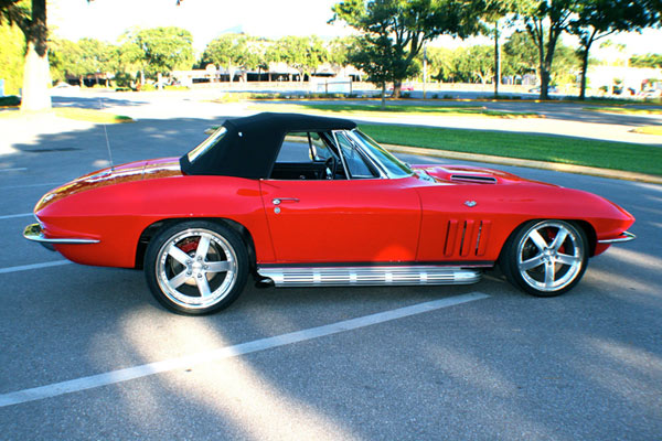 1966-Chevrolet-Corvette-RESTO-MOD-PRO-TOURING-11