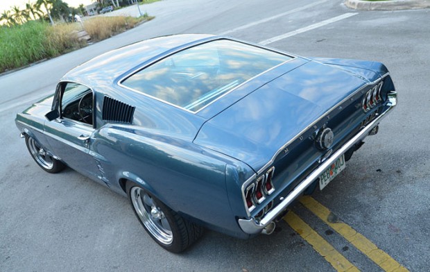 1967-Ford-Mustang-S-Code-fastback2