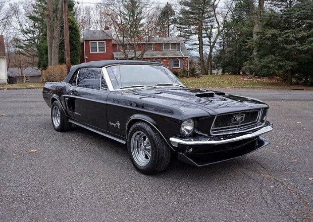 1968-Ford-Mustang-convertible-J-Code-12