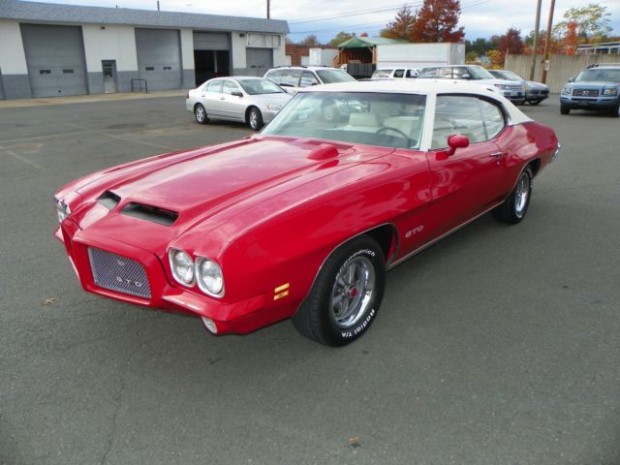 1971 Pontiac GTO 242 1