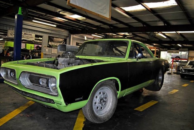 1969-Plymouth-Barracuda-Drag-Car-12