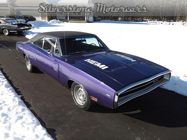 1970-Dodge-Charger-426-HEMI-1