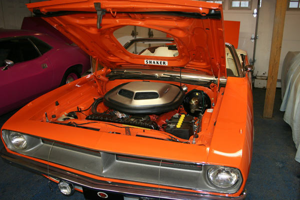 1970-Plymouth-Barracuda-1-2