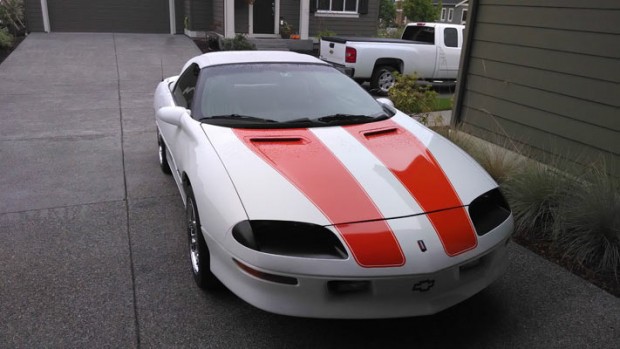 1997-Chevrolet-Camaro-Z28-30th-Anniversary-Edition--11