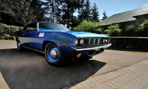 1971-Hemi-Cuda-Convertible-4-Speed