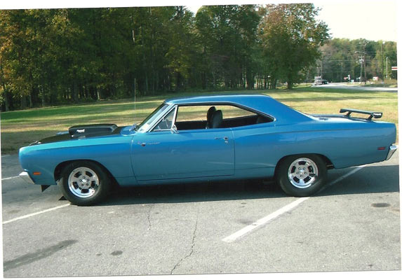 1969-Plymouth-Road-Runner-1456546