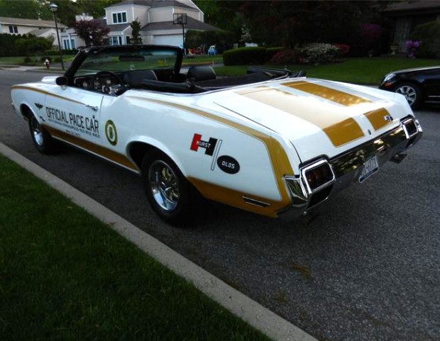 1972-Oldsmobile-Cutlass-Supreme-Convertible-Pace-Car24564