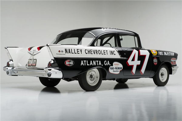 1957-Chevrolet-150-NASCAR-Black-Widow-46