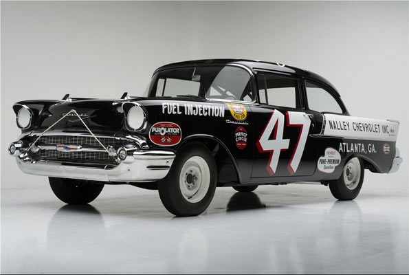 1957-Chevrolet-150-NASCAR-Black-Widow-4