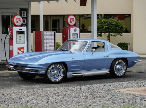 1964-Chevrolet-Corvette-Sting-Ray5