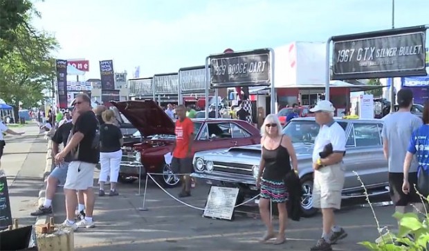 Fiat-Chrysler-Automobiles-at-Woodward-Dream-Cruise-16575