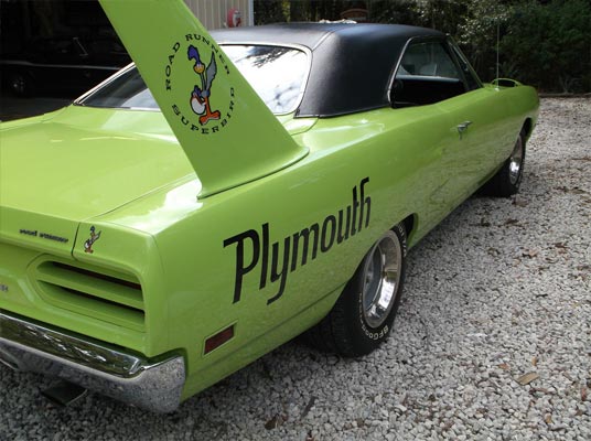 1970-Plymouth-Roadrunner-Superbird-440-6575343655