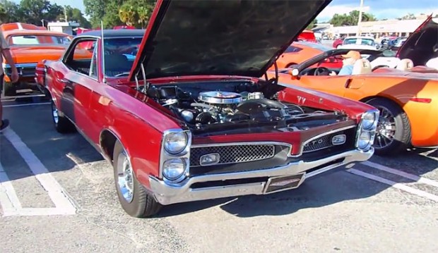 1967-Pontiac-GTO-4-barrel5676y