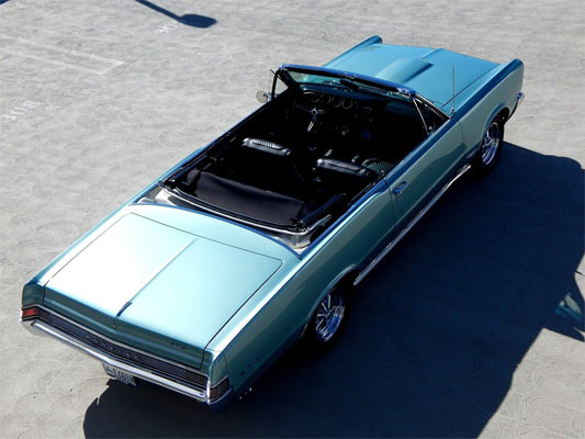 1965-Pontiac-GTO-Convertible-13