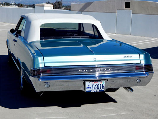 1965-Pontiac-GTO-Convertible-12