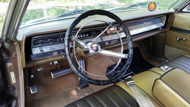 1967-Chrysler-300--17667