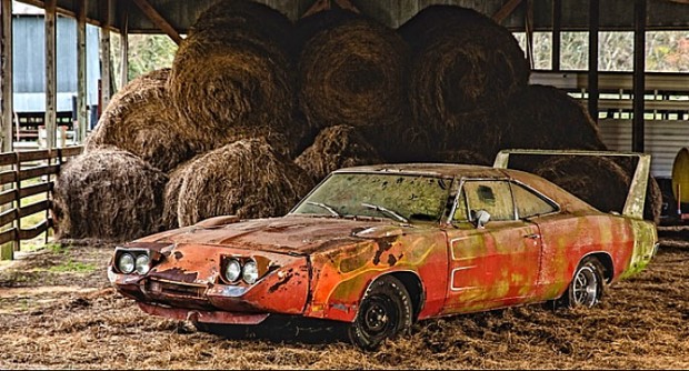 1969-Dodge-Daytona-11