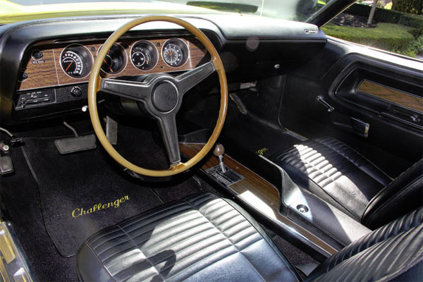 1970-Dodge-Challenger-RT-14546456