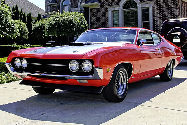 1970-Ford-Torino-Cobra-11