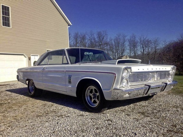 1966-Plymouth-Fury-III-1241