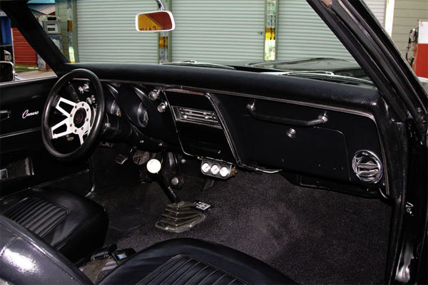 1968-Chevrolet-Camaro-454-175