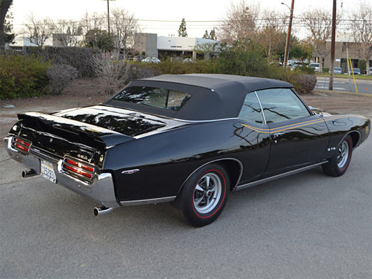 1969-Pontiac-GTO-Judge--1473