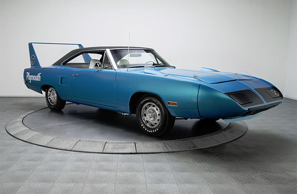 1970-Plymouth-Road-Runner-Superbird-11