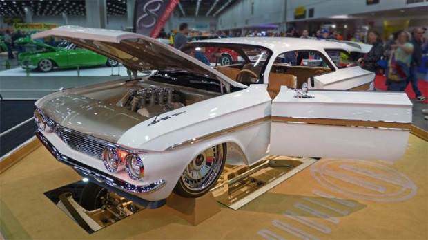 1961-Chevrolet-Impala-43