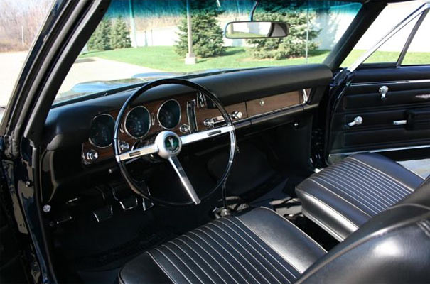 1968-Pontiac-GTO-Ram-Air-II-1353