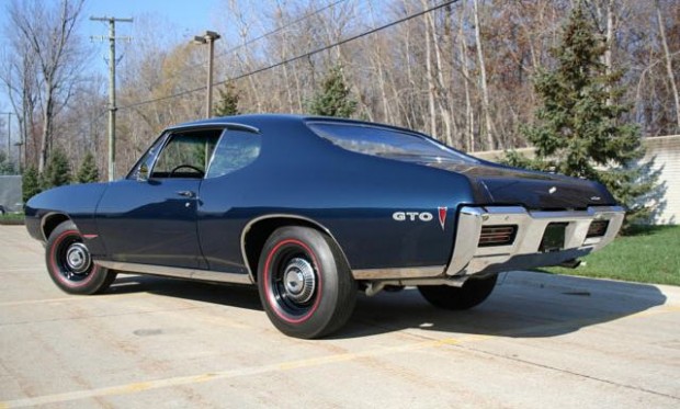 1968-Pontiac-GTO-Ram-Air-II-1352