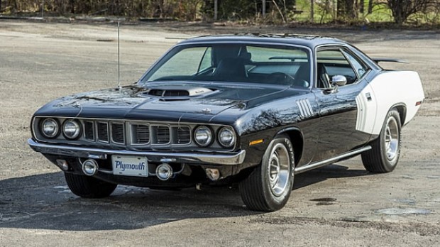 1971-Plymouth-Hemi-Cuda-5677