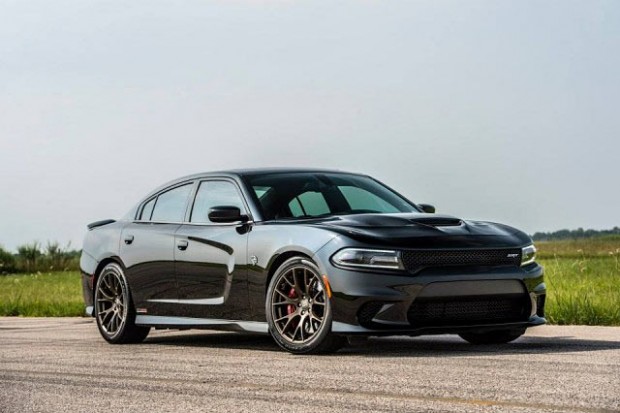 Dodge-Charger-SRT-Hellcat-13